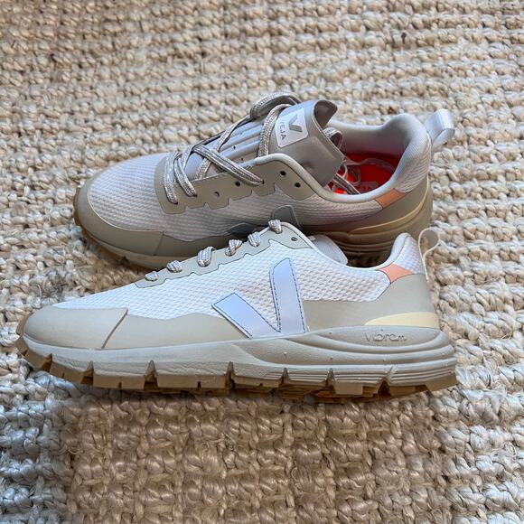 VEJA Dekkan Sneaker Sz 36/US 5 - Picture 7 of 7